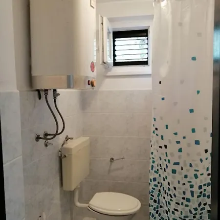 公寓 Branko Podstrazje